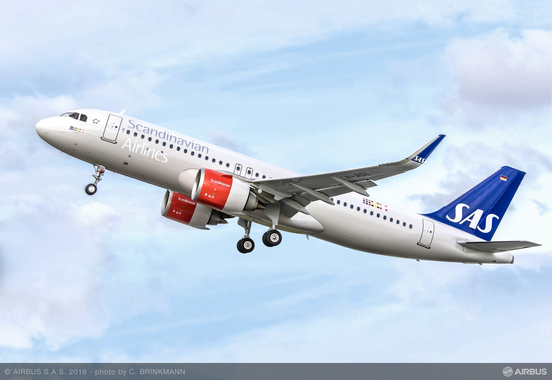 Airbus a320 neo. А320 Нео SAS. Аэробус а320 Нео SAS. Самолёт Airbus a320. A320neo LR.