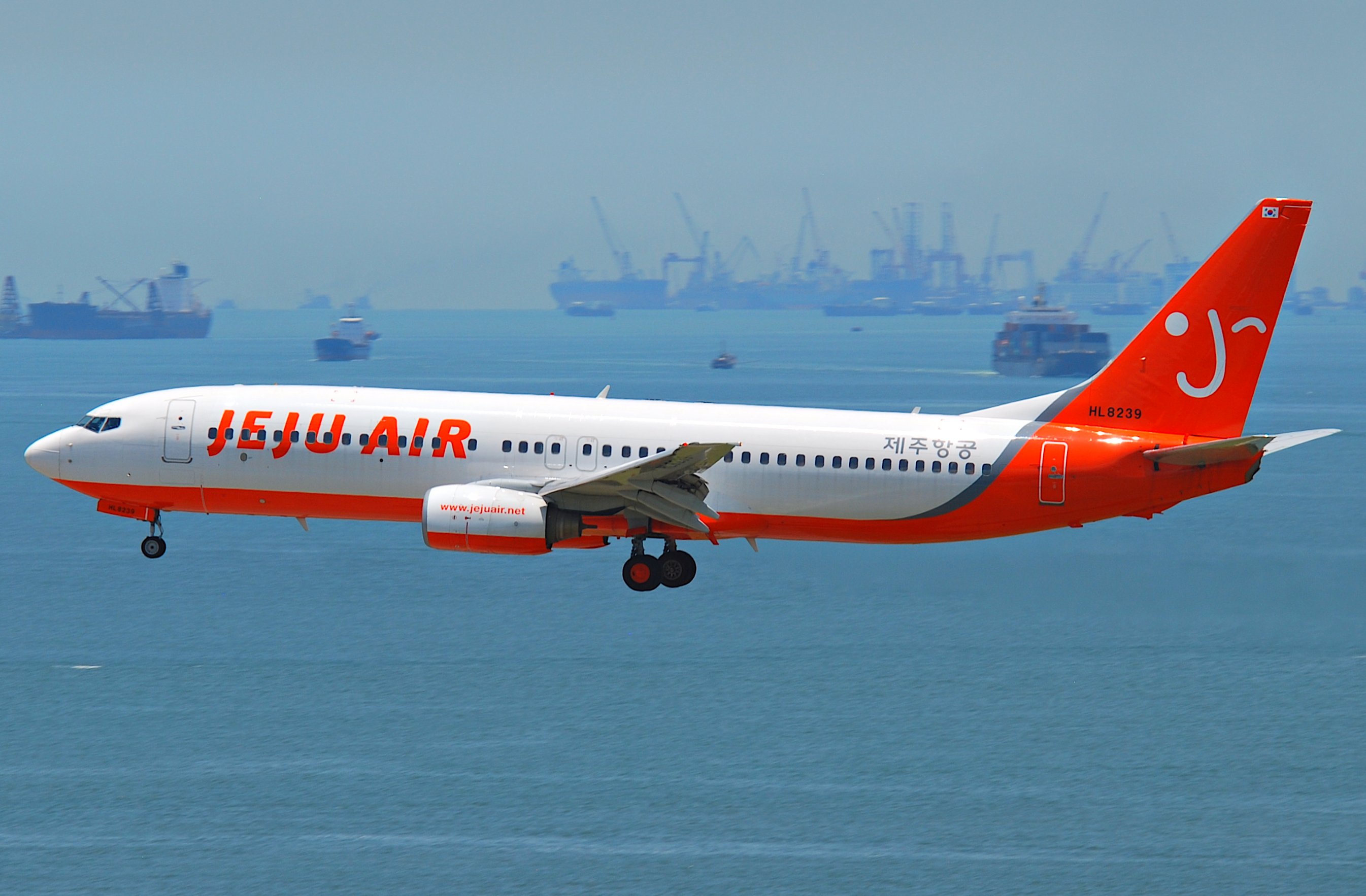 FPG Amentum arranges sale of one Jeju Air 737800