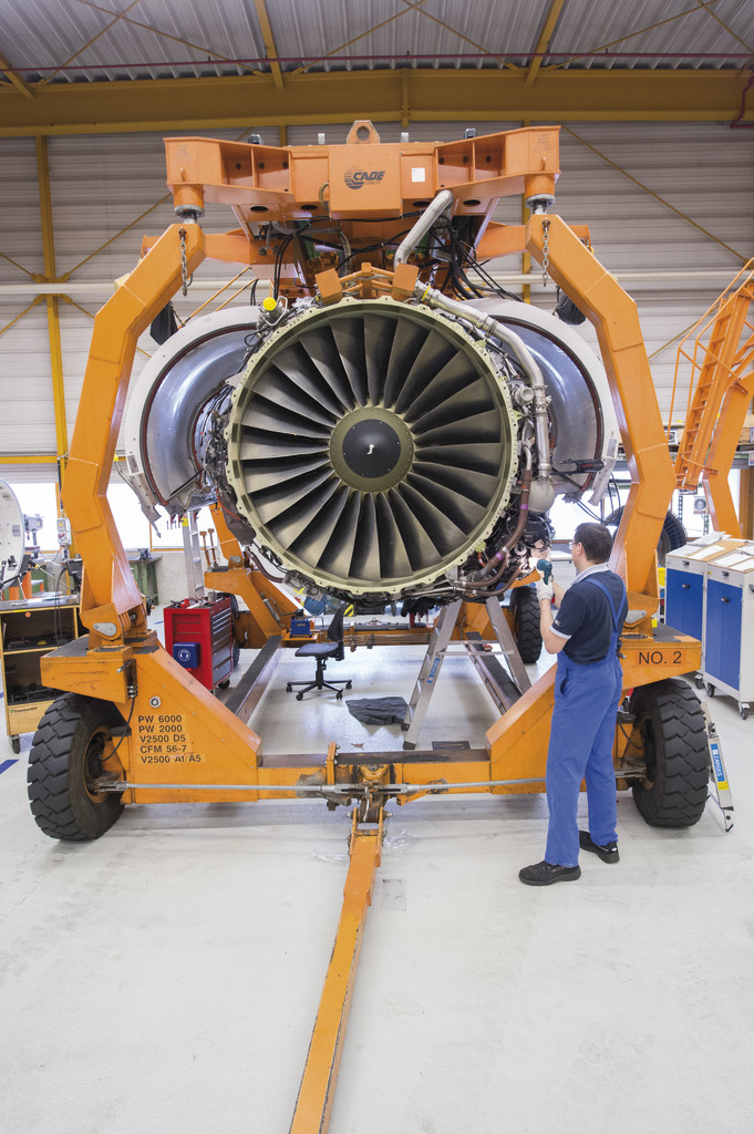 mtu-maintenance-signs-cfm56-engine-mro-contract-with-serene-air