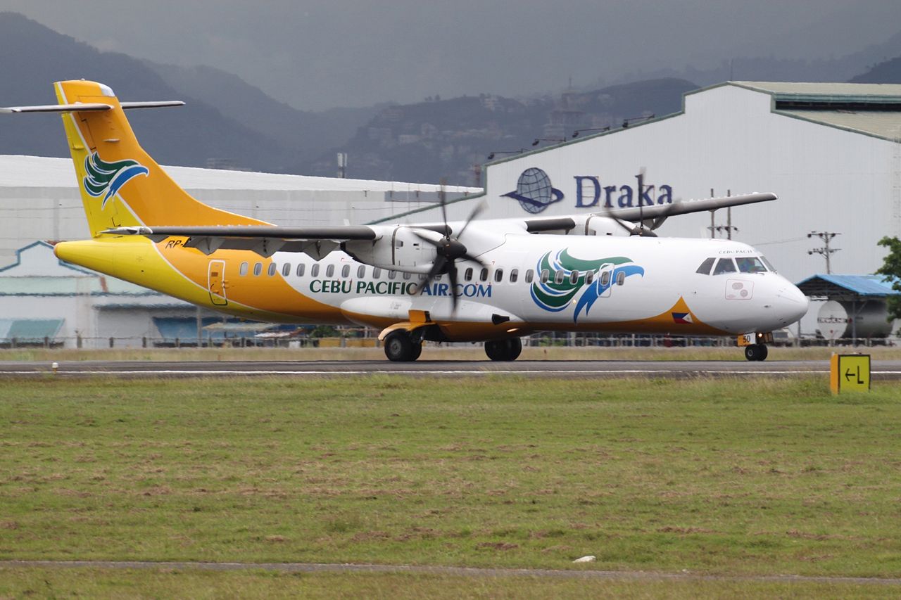 Cebu Pacific a321neo XLR. ATR 72 отличие от российского.