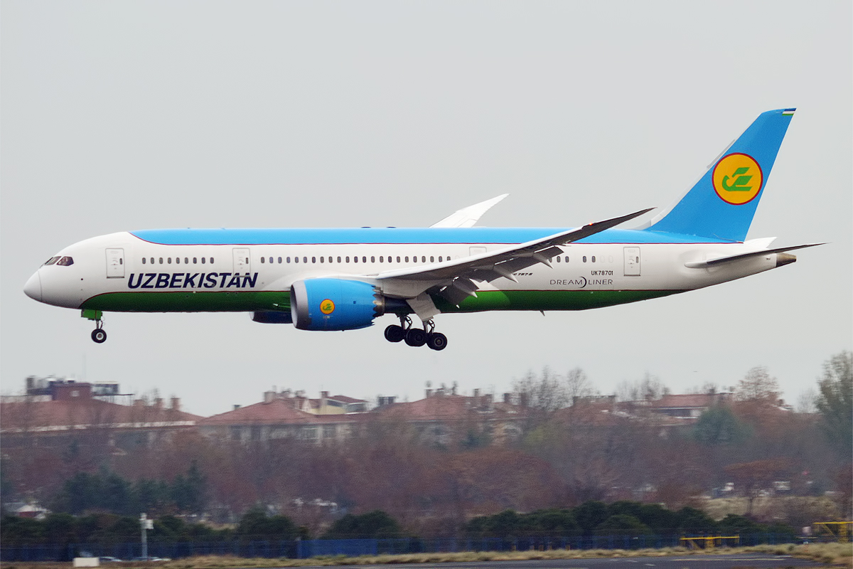 Uzbekistan Airways received the fifth aircraft Boeing 787-8 Dreamliner