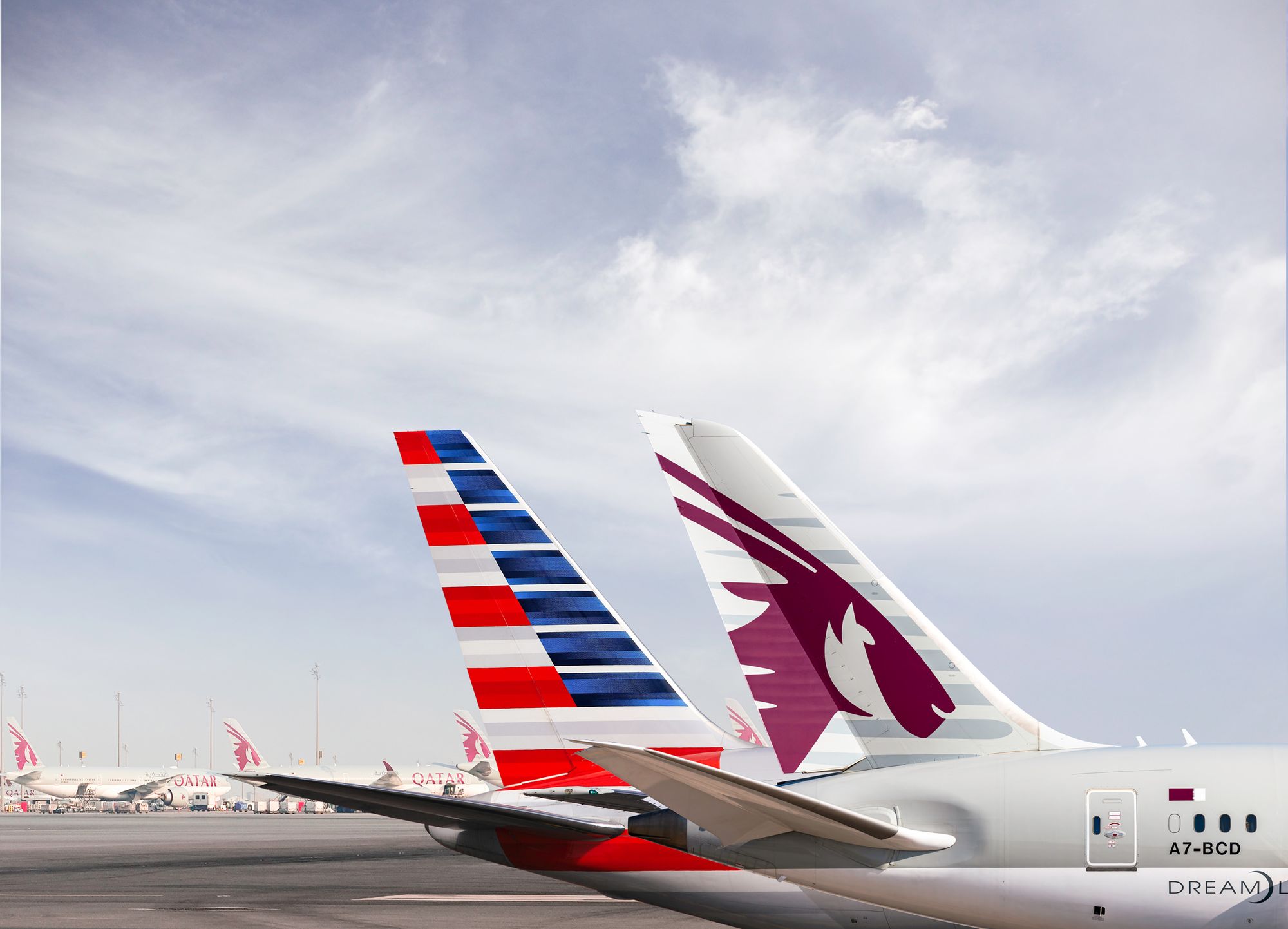 qatar-airways-and-american-airlines-sign-strategic-partnership-deal-and