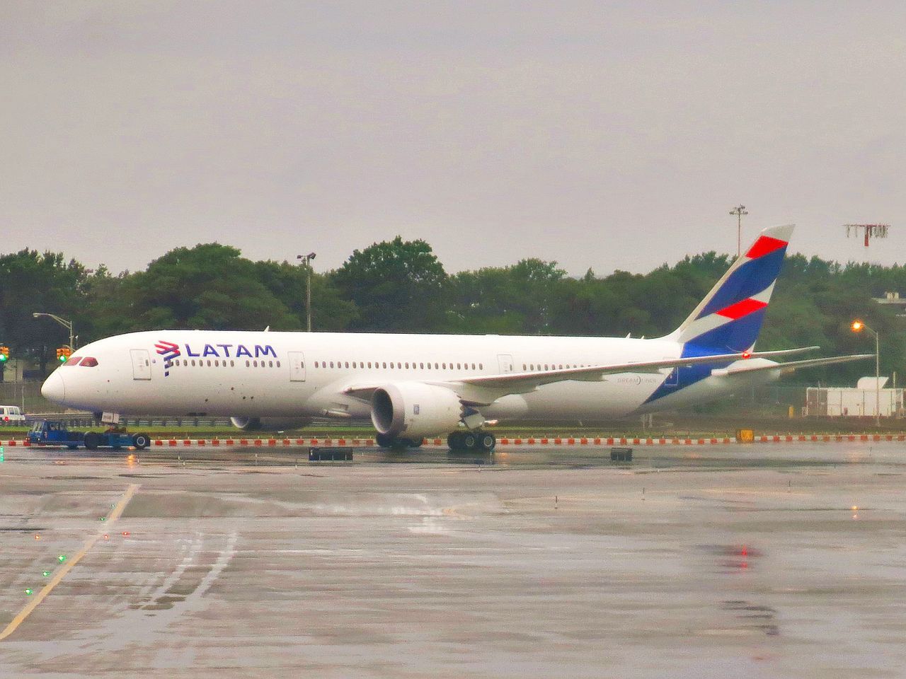 latam airlines travel restrictions
