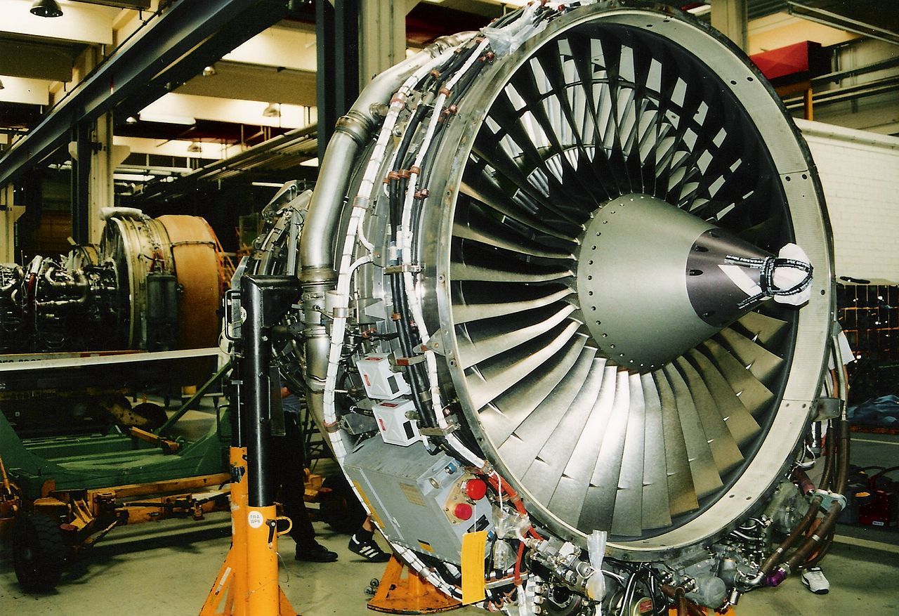 APOC Aviation disassembles two CFM56-7B engines