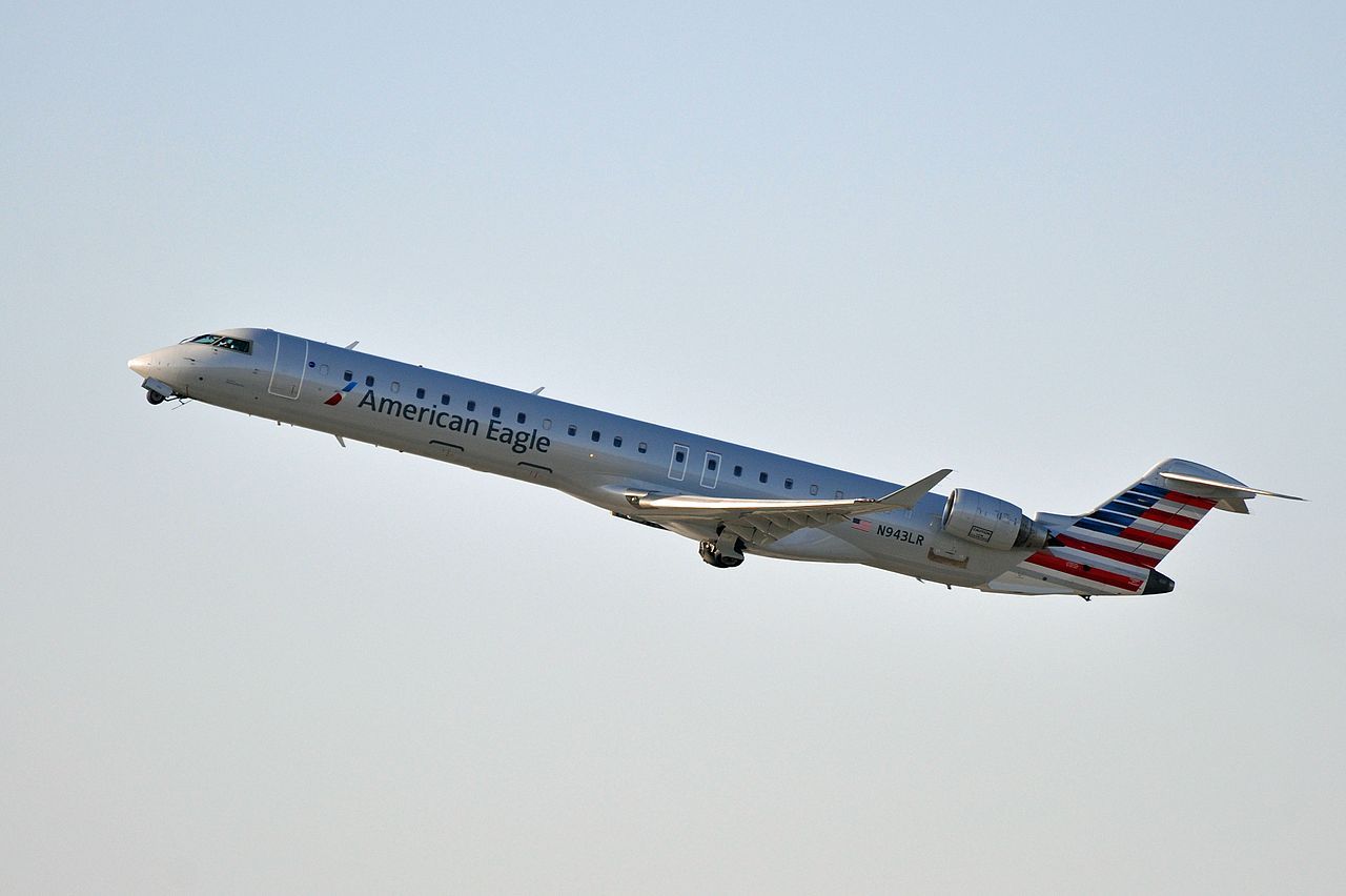 Mesa Air Group To Add Five Additional CRJ-900 Aircraft To American CPA