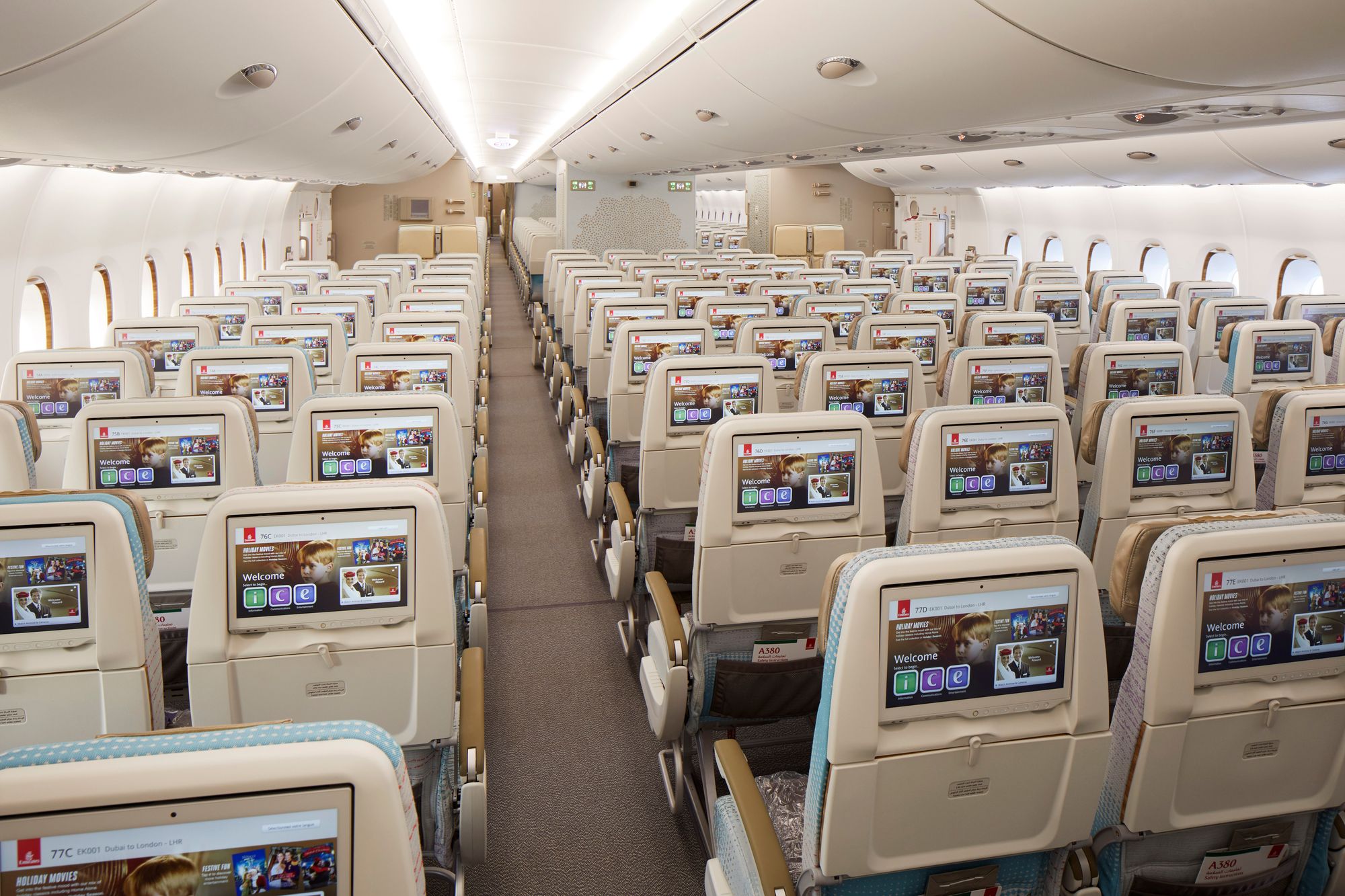 Emirates takes its newest A380 with premium economy to London