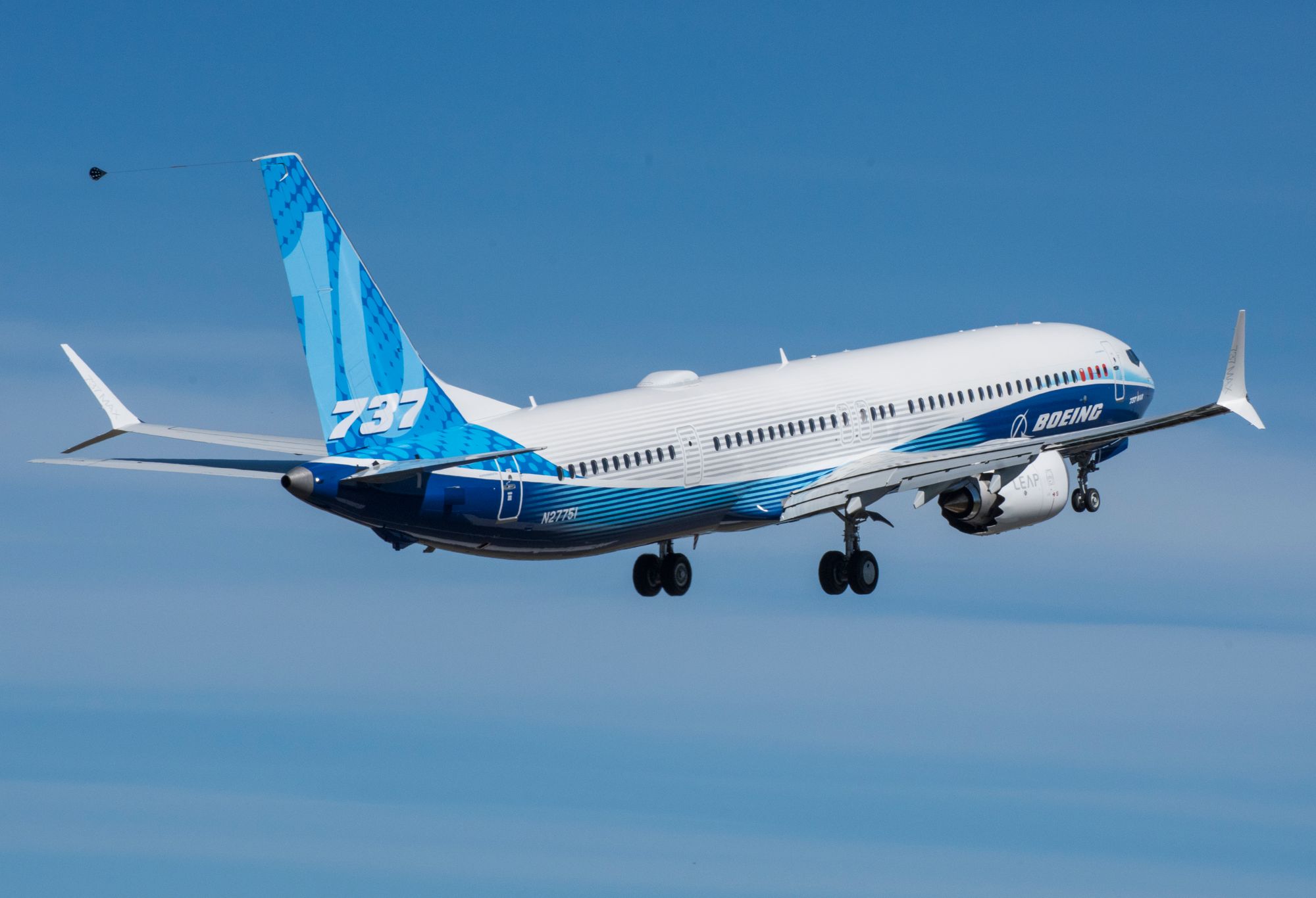 Boeing Completes Successful 737-10 First Flight