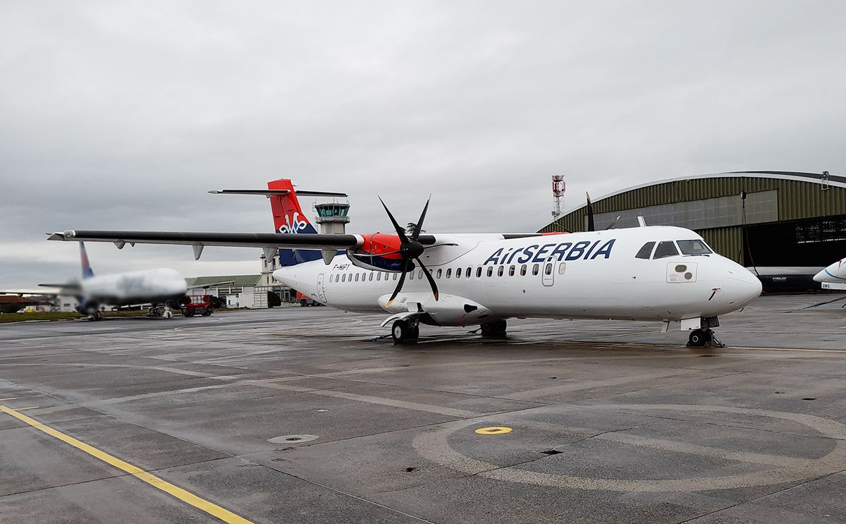 Авиабилеты сербия белград. ATR 72-600. ATR 42-500 самолет. ATR ATR 72. ATR 72-500 самолет.